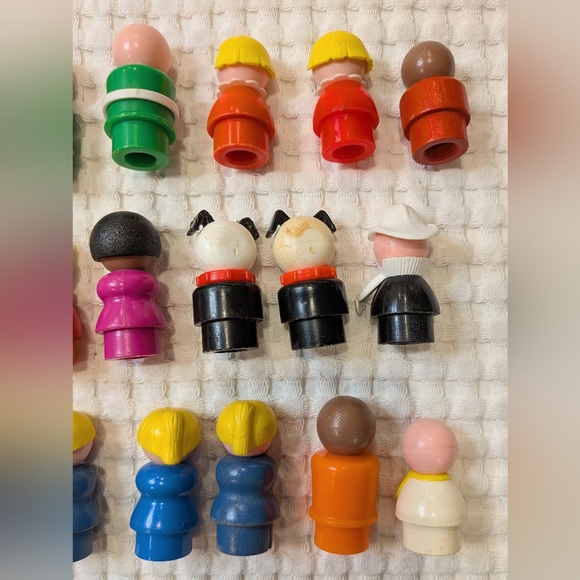 Vintage Fisher Price Little People Lot Of 18 Wooden Plastic Sesame Street Dog - Picture 8 of 8